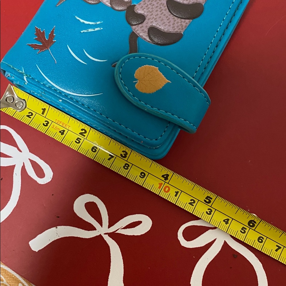 Shag Wear Cute Otter Blue Wallet, minimal wear - Picture 8 of 8